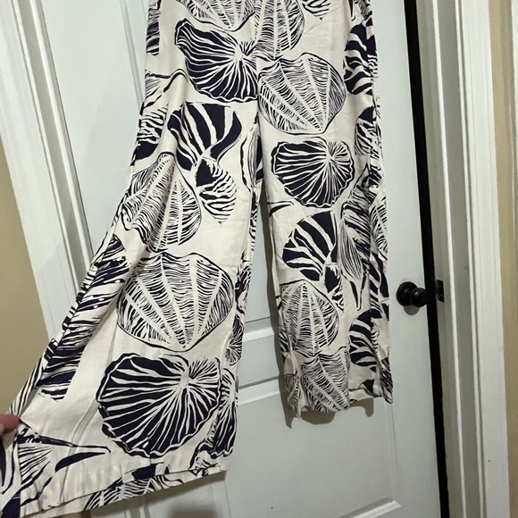 Size Large linen blend pants with tags - Picture 2 of 7